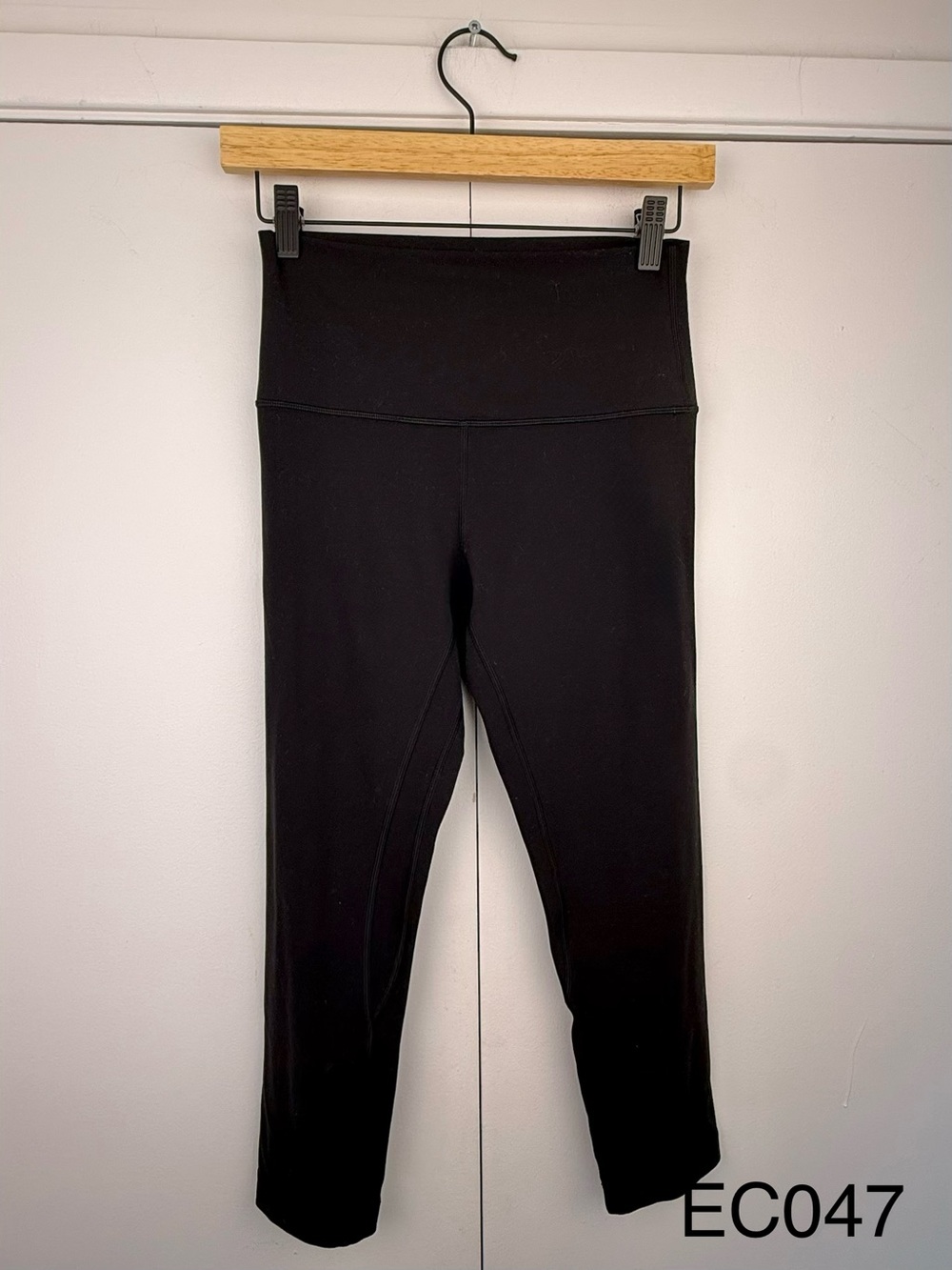 Lululemon Align Crop 21 Black Leggings Size 6
